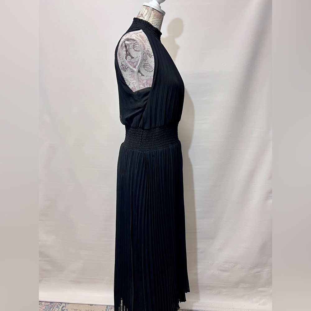 1 STATE‎ Black halter neck pleated skirt midi dress size S. - Picture 6 of 16